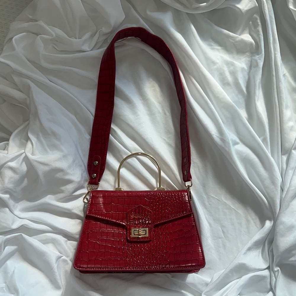 Elegant Red Crocodile-Embossed Handbag